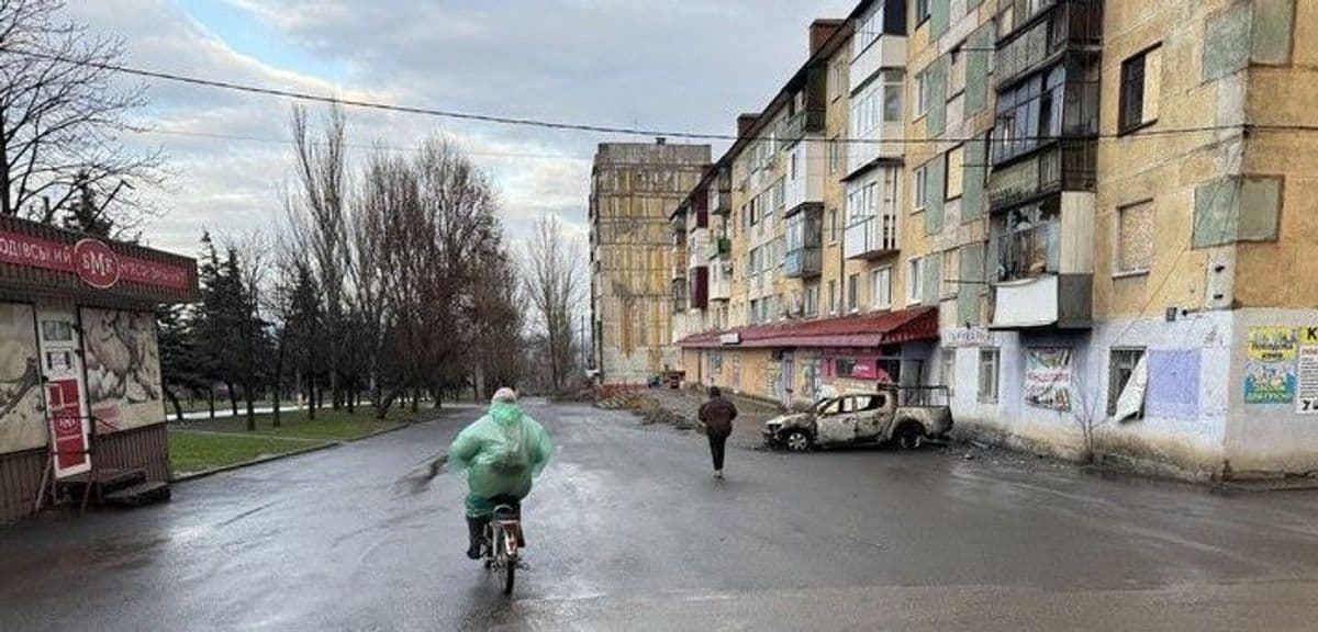 <em>В Дружковской громаде розничная торговля практически прекратилась. Дружковка, Донецкая область, 12 декабря 2025 года. Фото: «Суспильне Донбасс»/Юлия Подгола</em>
