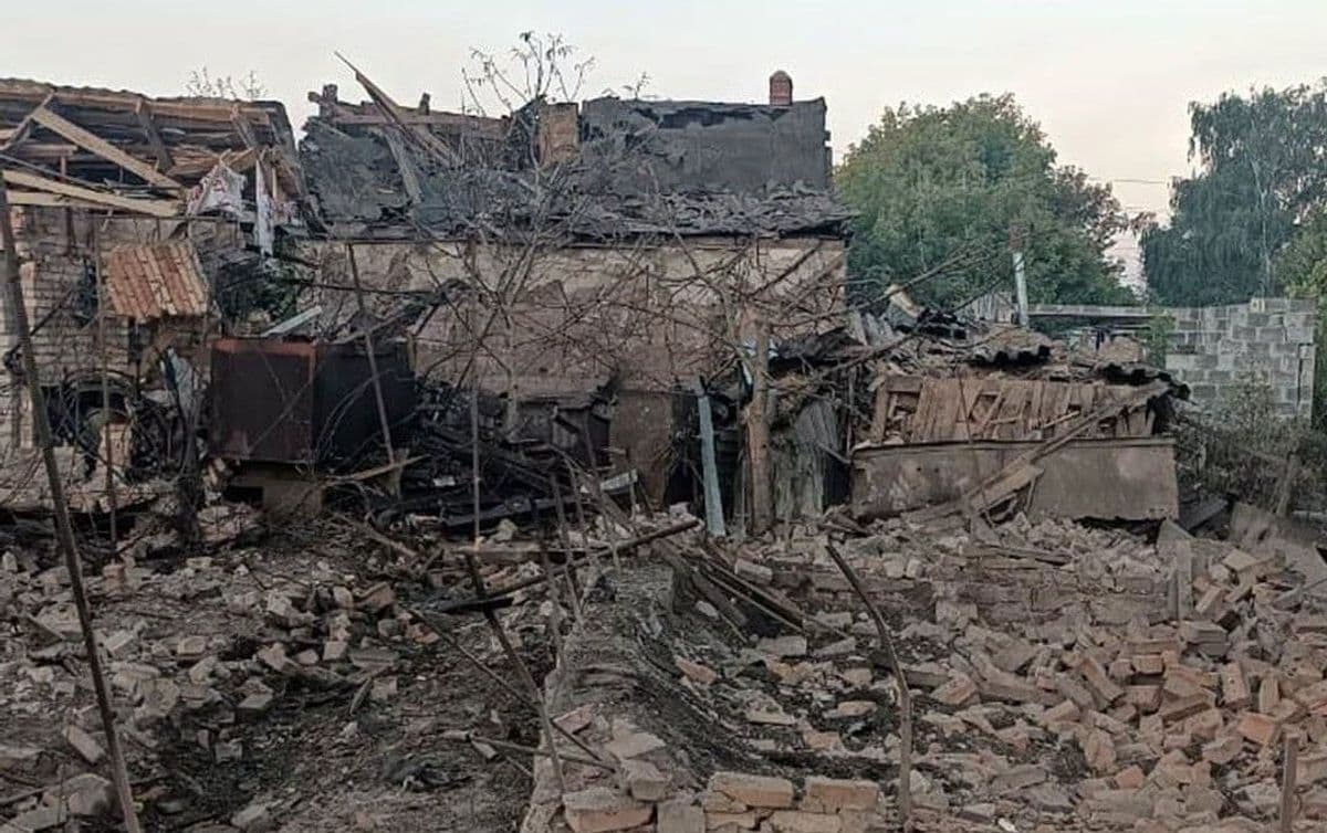 На Донеччині через російські обстріли поранено 7 людей, руйнувань зазнали 20 будинків (фото)