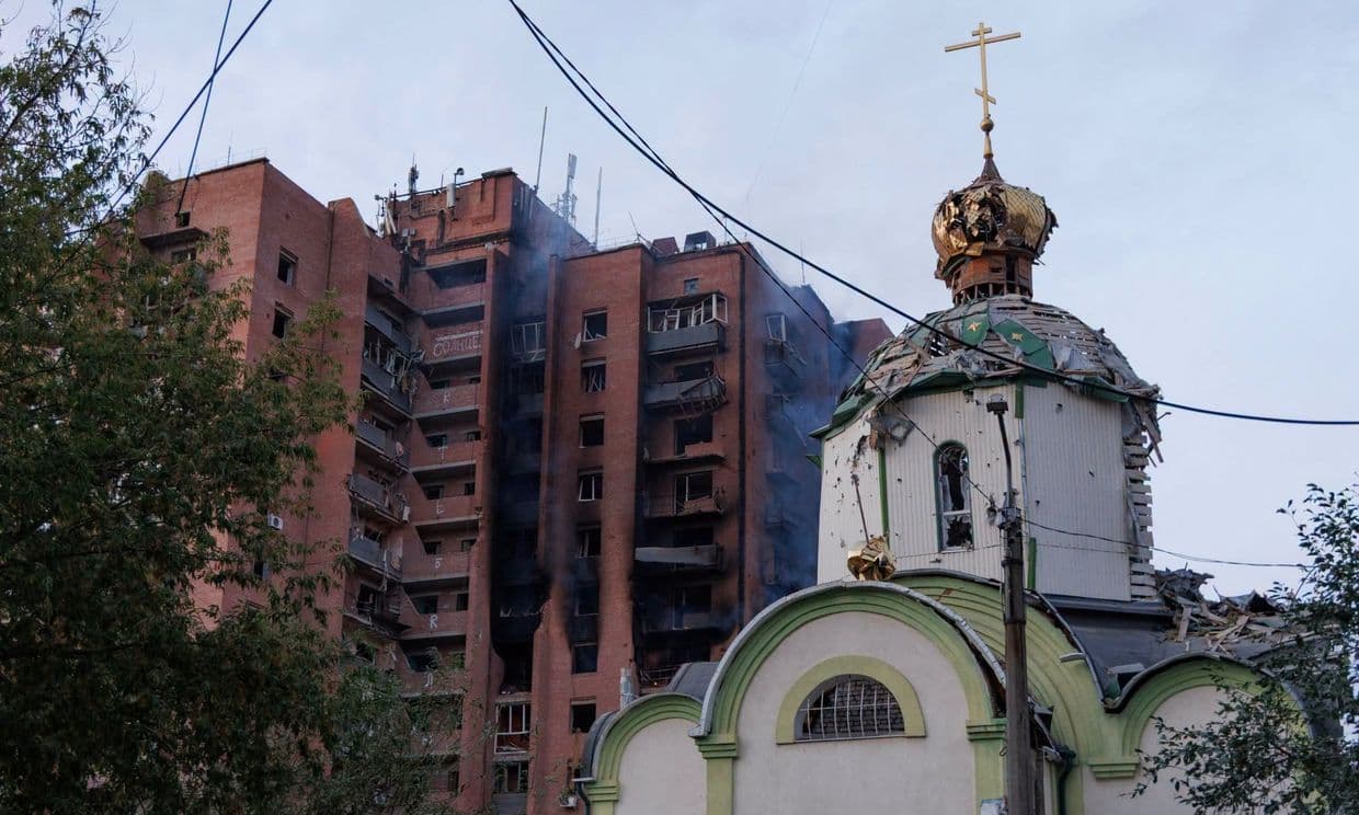 Постраждалий храм. Наслідки російського удару по Краматорську 22 вересня 2026 року. Фото: ДСНС Донеччини