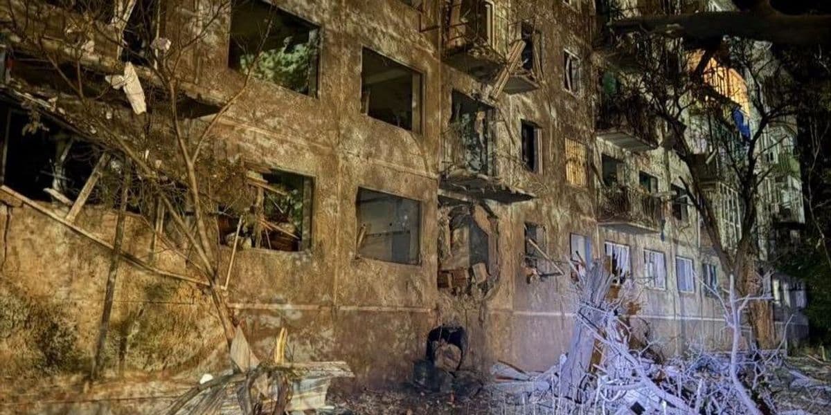 Росіяни 11 разів обстріляли населені пункти Донеччини: з лінії фронту евакуйовано ще 46 дітей (фото)