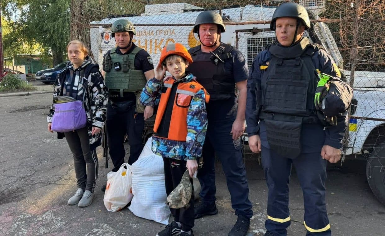 З Краматорського району рятувальники вивезли ще 2 дітей та 1 маломобільну особу (фото)