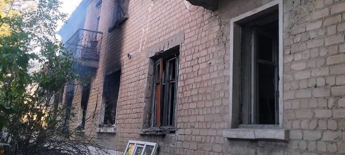 На Донеччині окупанти за добу поранили двох людей