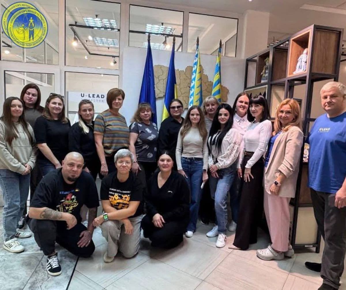 <em>У Дніпрі говорили про роботу з молоддю в громадах Донеччини. Фото: з релізу</em>