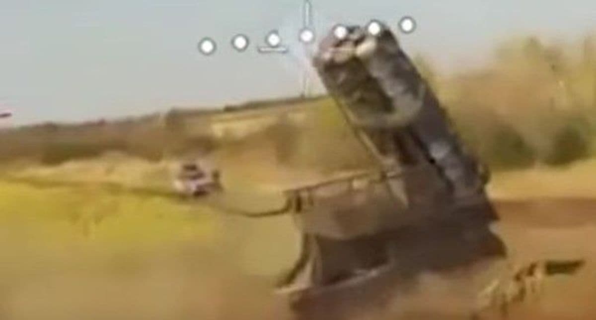 СБС показали, як уразили на Луганщині ЗРК "Бук-М3", РЛС, САУ 2С3 "Акація" та ББМ окупантів (відео)