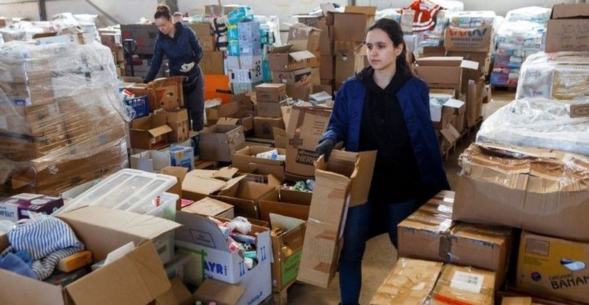 <em>На Донеччині жителі Билбасівки можуть отримати гуманітарну допомогу. Ілюстративне фото: Reuters</em>
