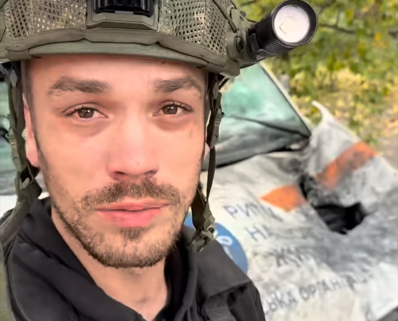 Російські війська атакували евакуаційне авто волонтера у Словʼянській громаді