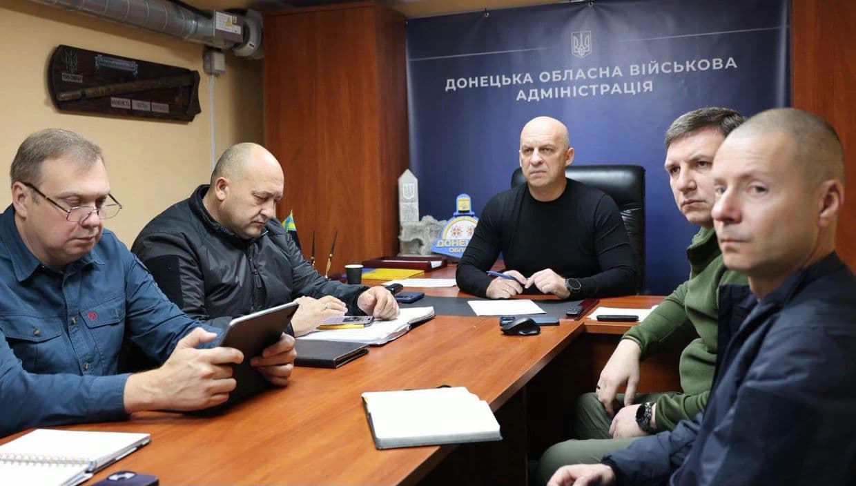 Заседание Совета обороны Донетчины. Фото: Facebook/Вадим Филашкин