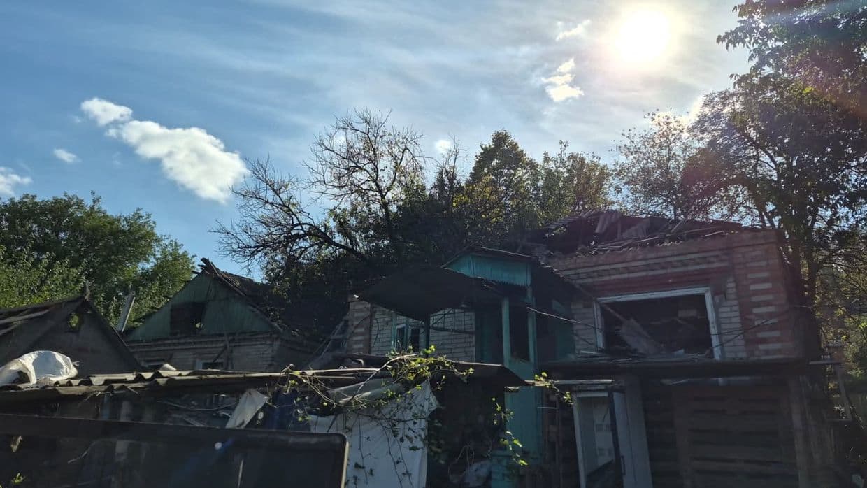 У Слов'янську російськими ударами пошкоджені будинки у віддалених мікрорайонах міста