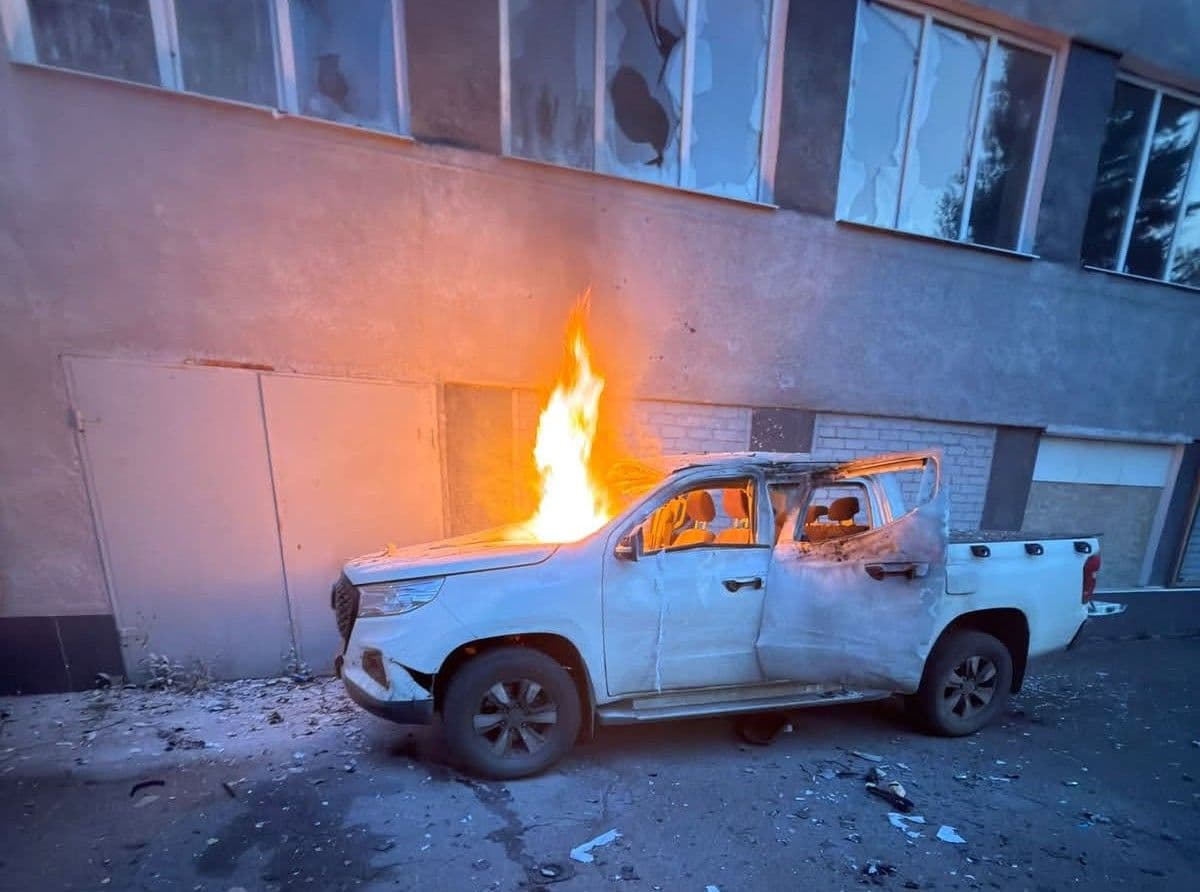 Обстріл Слов'янська, Билбасівки та Семенівки: окупанти пошкодили "швидку" та підприємство