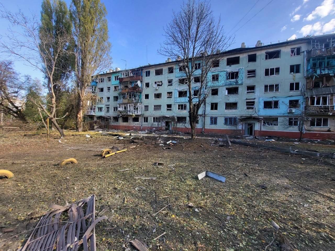 4 загиблих і 8 поранених цивільних: армія рф 26 разів обстріляла населені пункти Донеччини