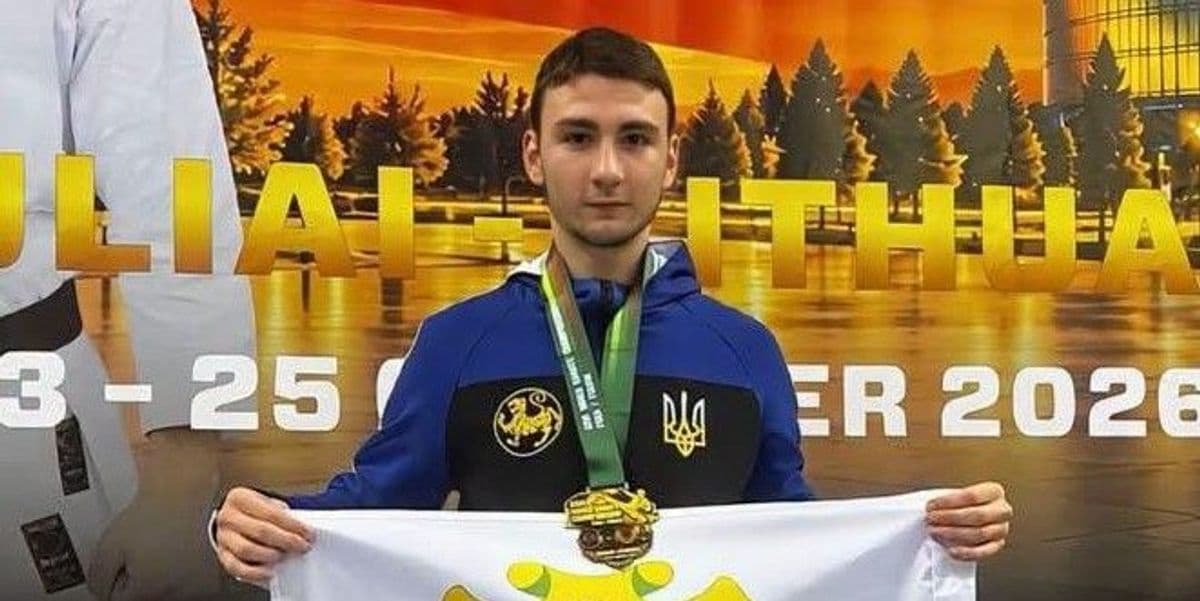 Каратист з Кремінної Дмитро Дзивульський здобув у Литві 2 світових чемпіонських титули