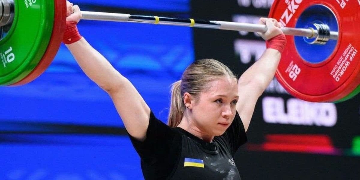 Ольга Івженко з Донеччини здобула "срібло" та "бронзу" чемпіонату світу з важкої атлетики у Китаї
