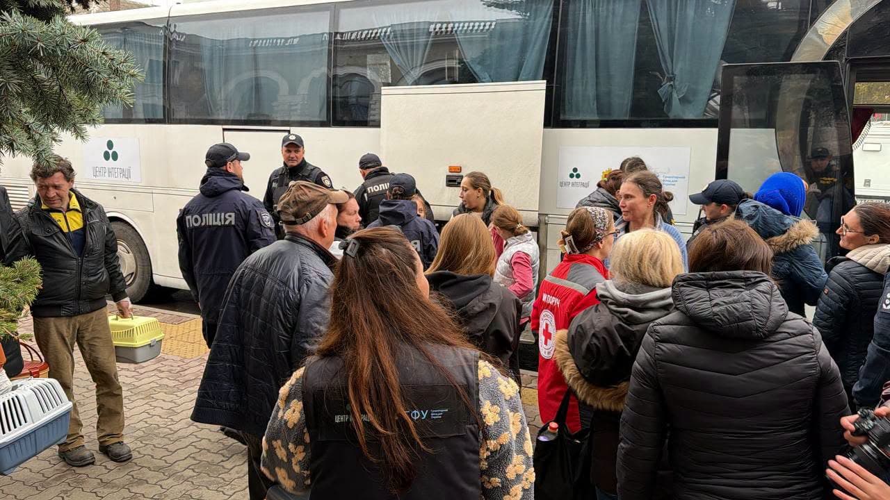 До Рівненщини в евакуацію приїхали 36 жителів Донеччини (фото)