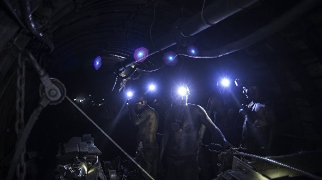 Стала известна причина отключения света на шахтах Донбасса и Волыни