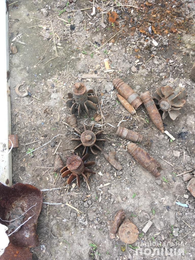 На Луганщине от взрыв пострадал мужчина, который попытался распилить боевой снаряд