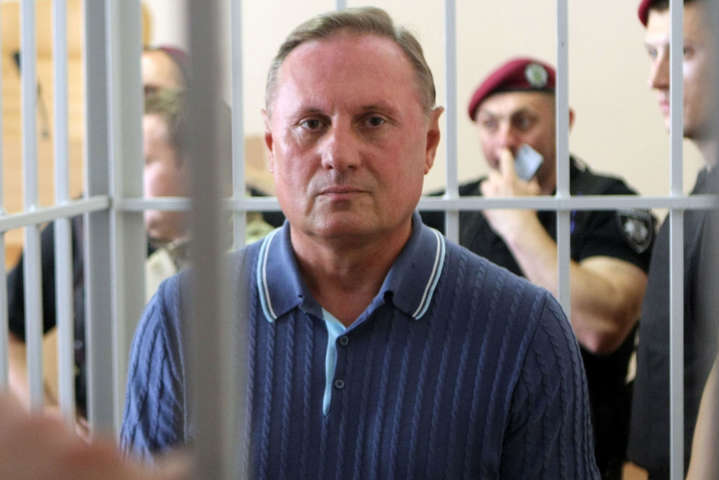 Александр Ефремов будет сидеть в СИЗО еще два месяца