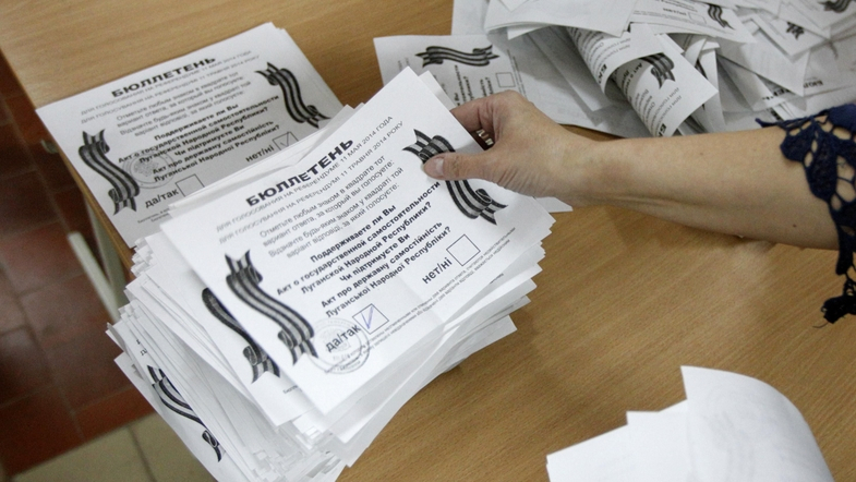 В Луганской области в проведении псевдореферендума сознались две женщины