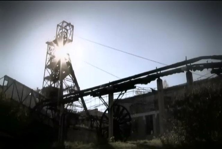 Электроэнергия на шахты Первомайскугля, где бастуют шахтеры, подается два раза в день