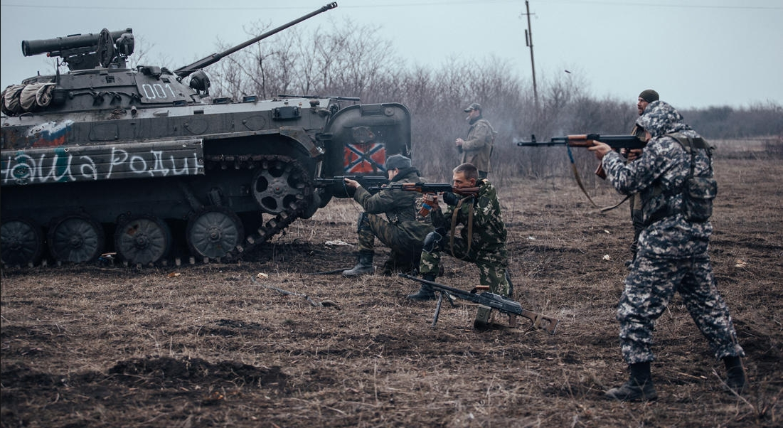 Команда Зеленского пояснила слухи про амнистию боевиков на Донбассе
