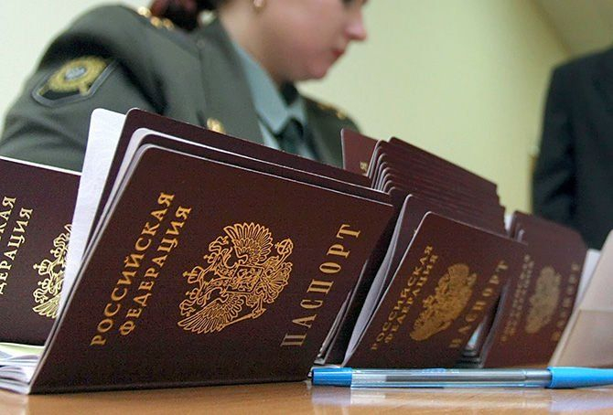 Россия готовит 40 тысяч паспортов для ОРДЛО