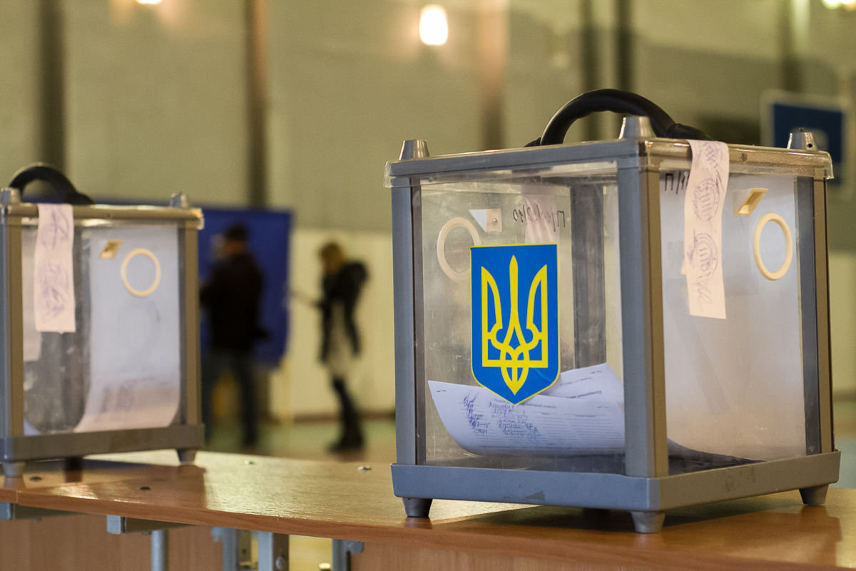 На Луганщине из-за выборов начали два уголовных производства