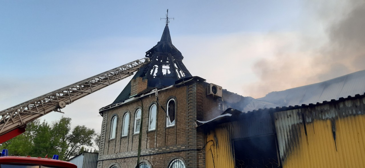 В Дружковке произошел пожар на рынке