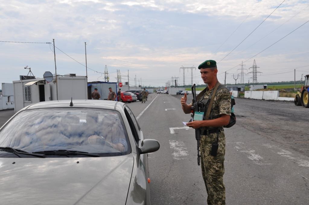 Ситуация на КПВВ: в некоторых пунктах пропуска очередей нет