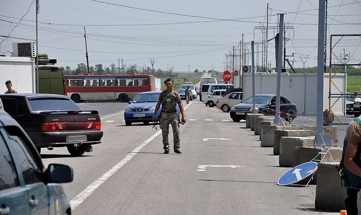 КПВВ «Майорск» закрывали из-за обстрела боевиков «ДНР»
