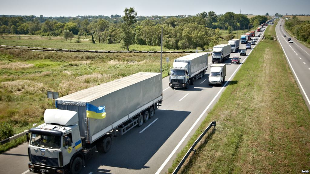 166 тонн гуманитарки прибыло на Донбасс