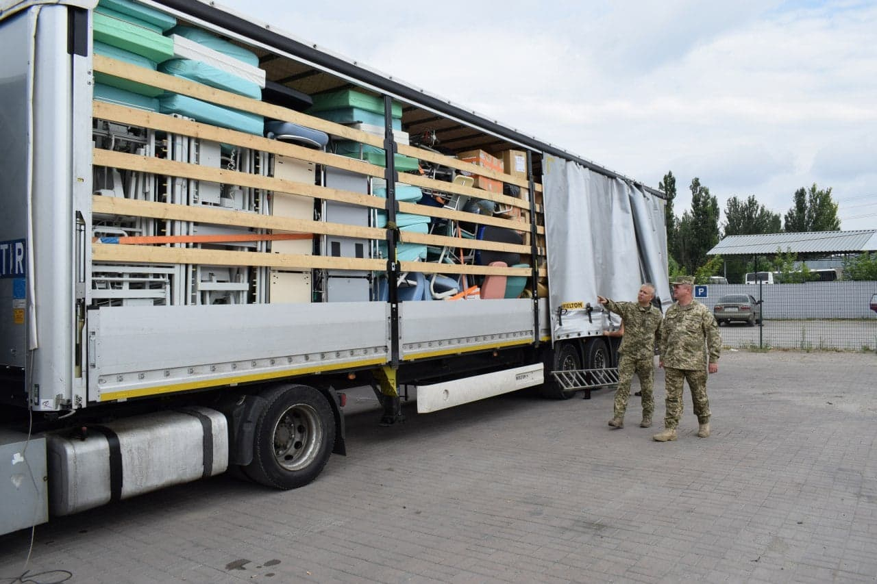 В ВСУ рассказали об инициированной ими гуманитарной помощи для Донбасса (фото)