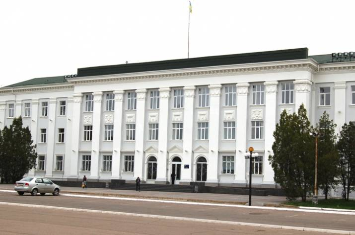 Северодонецкие депутаты хотят снять мэра и обратиться к Зеленскому из-за подкупа избирателей (документ)