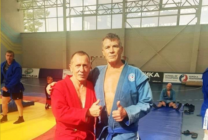 Спортсмен из Краматорска в 70 лет стал чемпионом страны по самбо