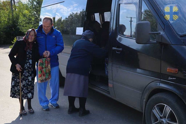 На Донетчине для людей с инвалидностью организовали подвоз в больницы