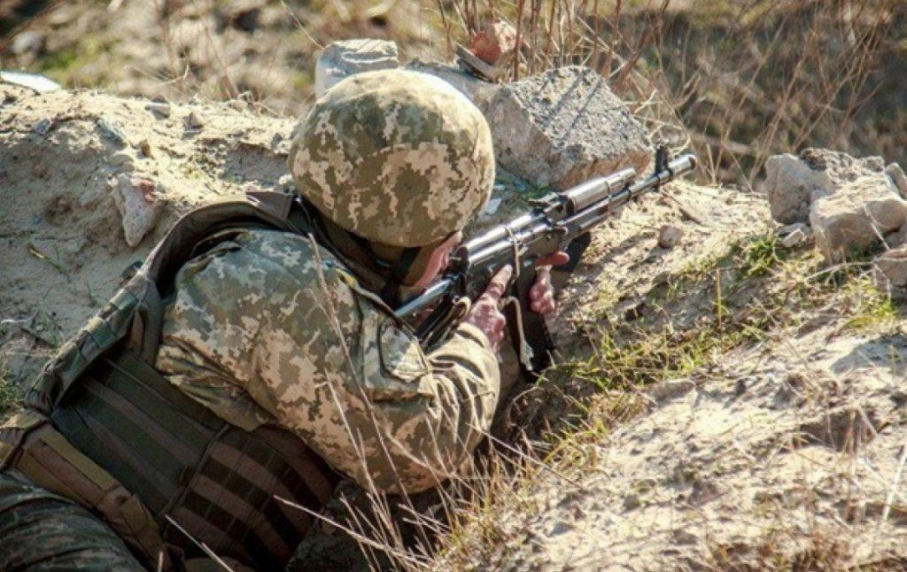 ООС: боевики 24 раза обстреляли украинские позиции, 1 военный погиб