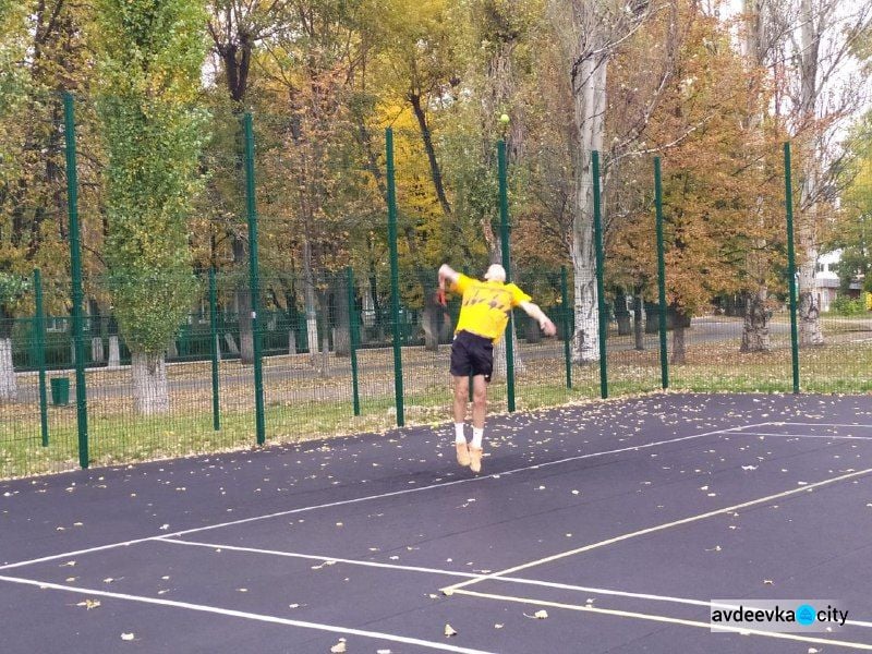 В Авдеевке начался первый турнир на кубок Федерации тенниса