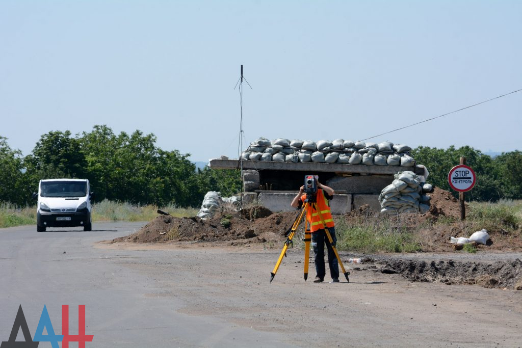 На КПП в оккупированной Горловке 2 недели будут ремонтировать дорогу, анонсированы пробки