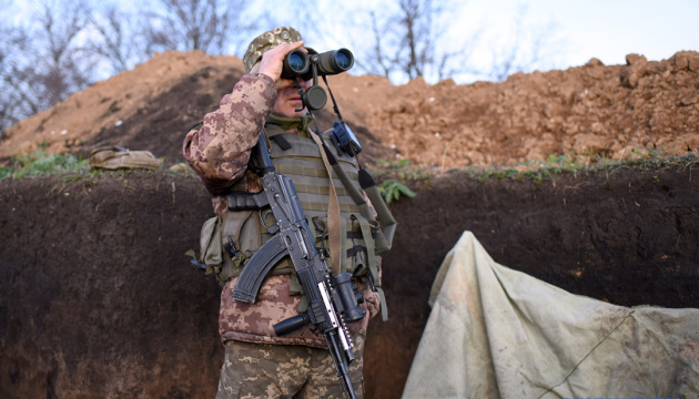 Сутки на Донбассе: 21 обстрел, без потерь