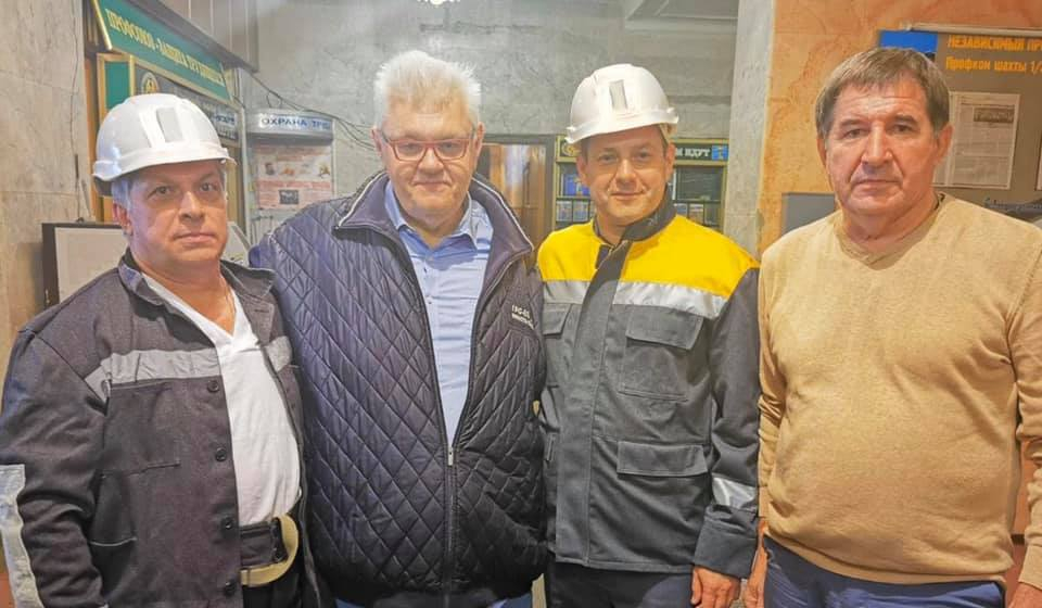 Сивохо встретился с работниками шахты "Новогродовской": о чем говорили