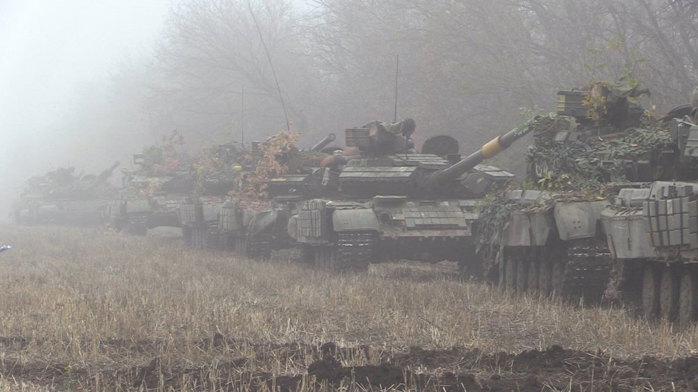Военные на Донбассе проверили боевую готовность танковых подразделений
