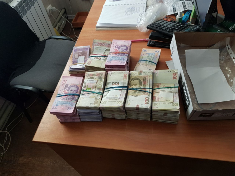 На Донетчине ликвидировали нелегальный конвертцентр с оборотом в 200 млн гривен