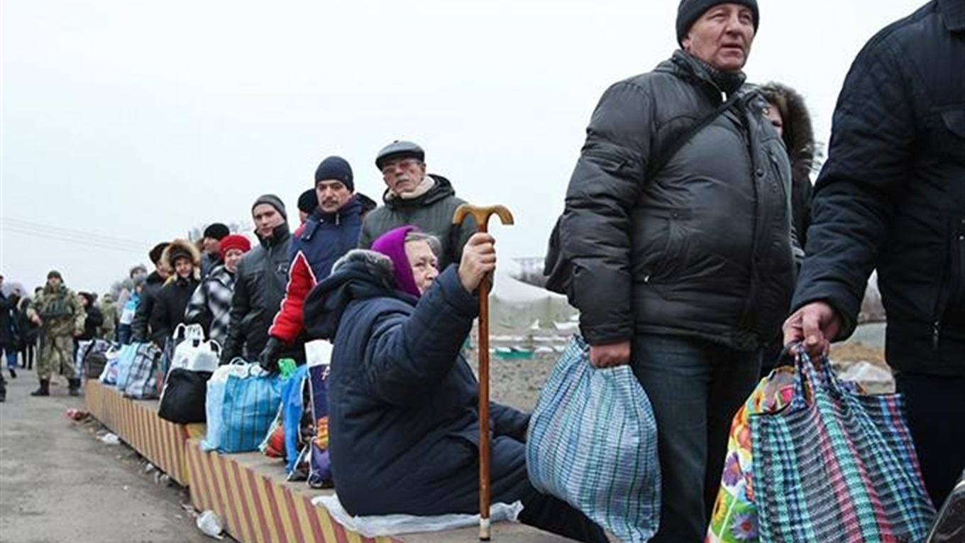 На оккупированный Донбасс направили гуманитарную помощь на 17 грузовиках