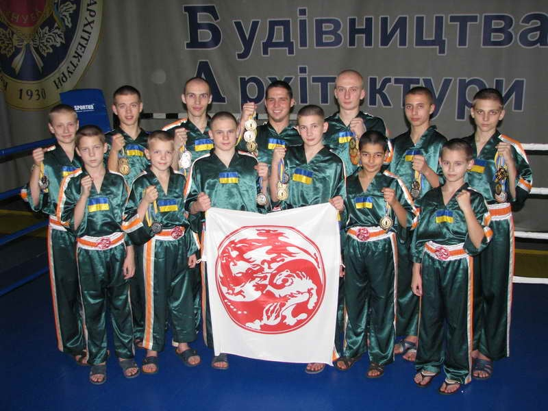 Кикбоксеры Луганщины успешно выступили на чемпионате Украины