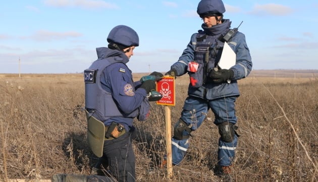 На Луганщине спасатели изъяли 45 единиц взрывчатки