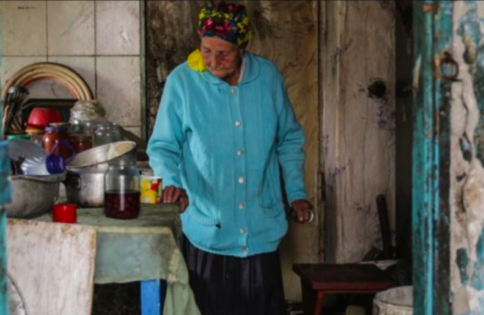 В Опытном под Донецком трагически погибла в пожаре знаменитая баба Маша