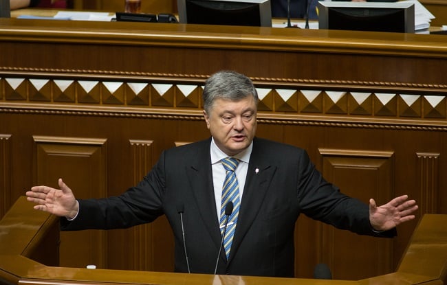 Украина не может разменять членство в НАТО на фейковый мир с Россией, - Порошенко