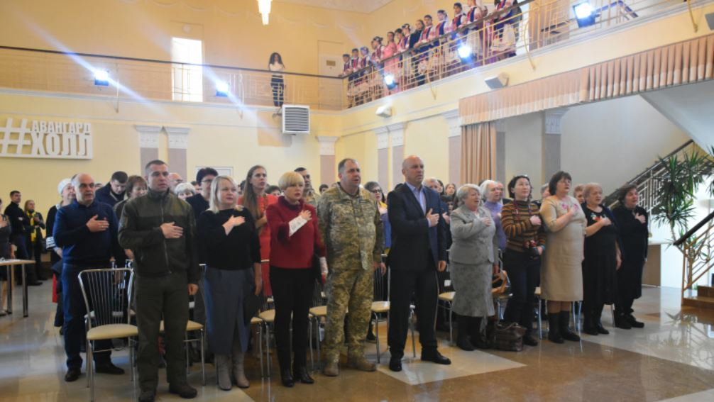 На Донетчине наградили лучших волонтеров