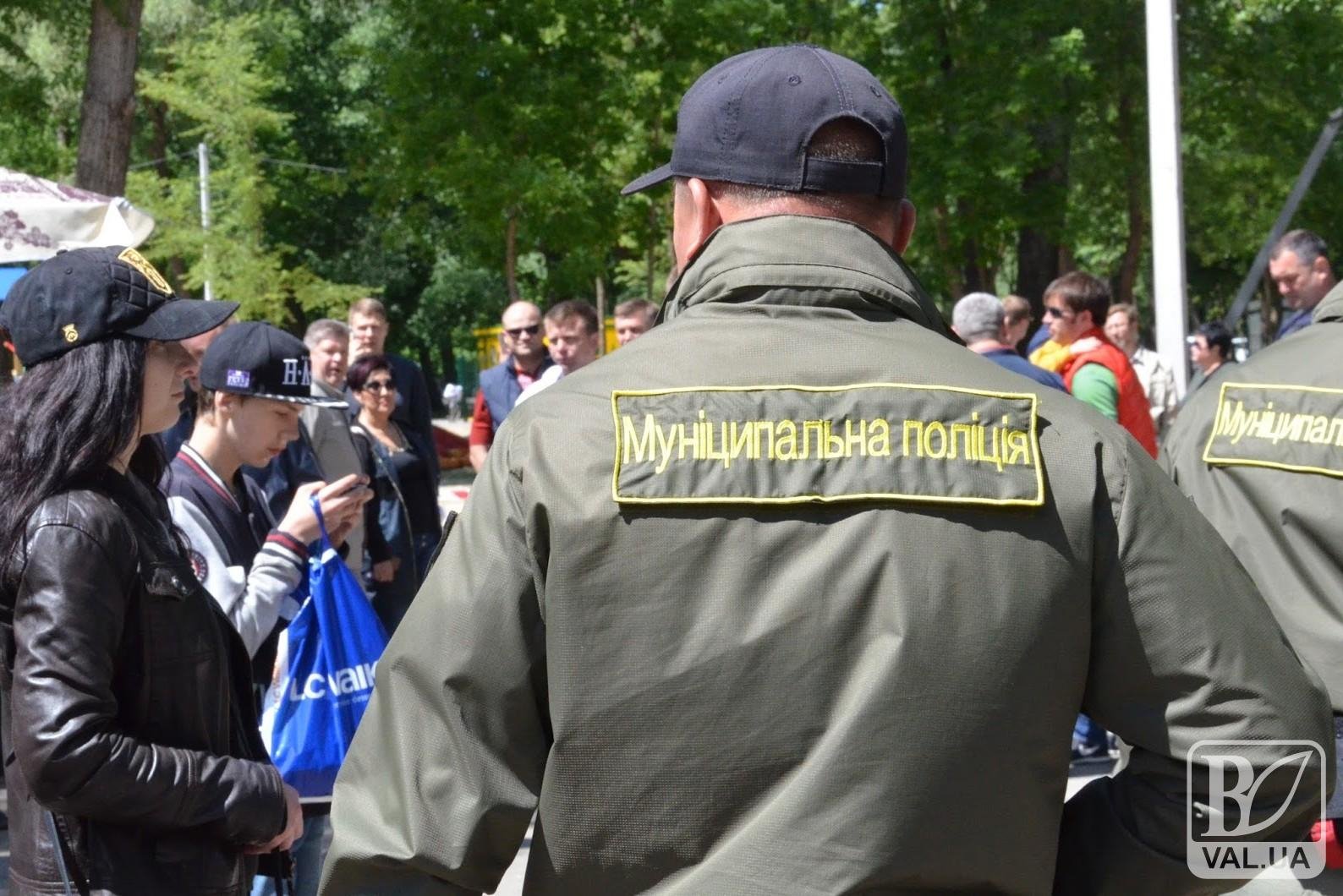 На "нормандской встрече" Зеленский может предложить создать на Донбассе муниципальную стражу, - СМИ