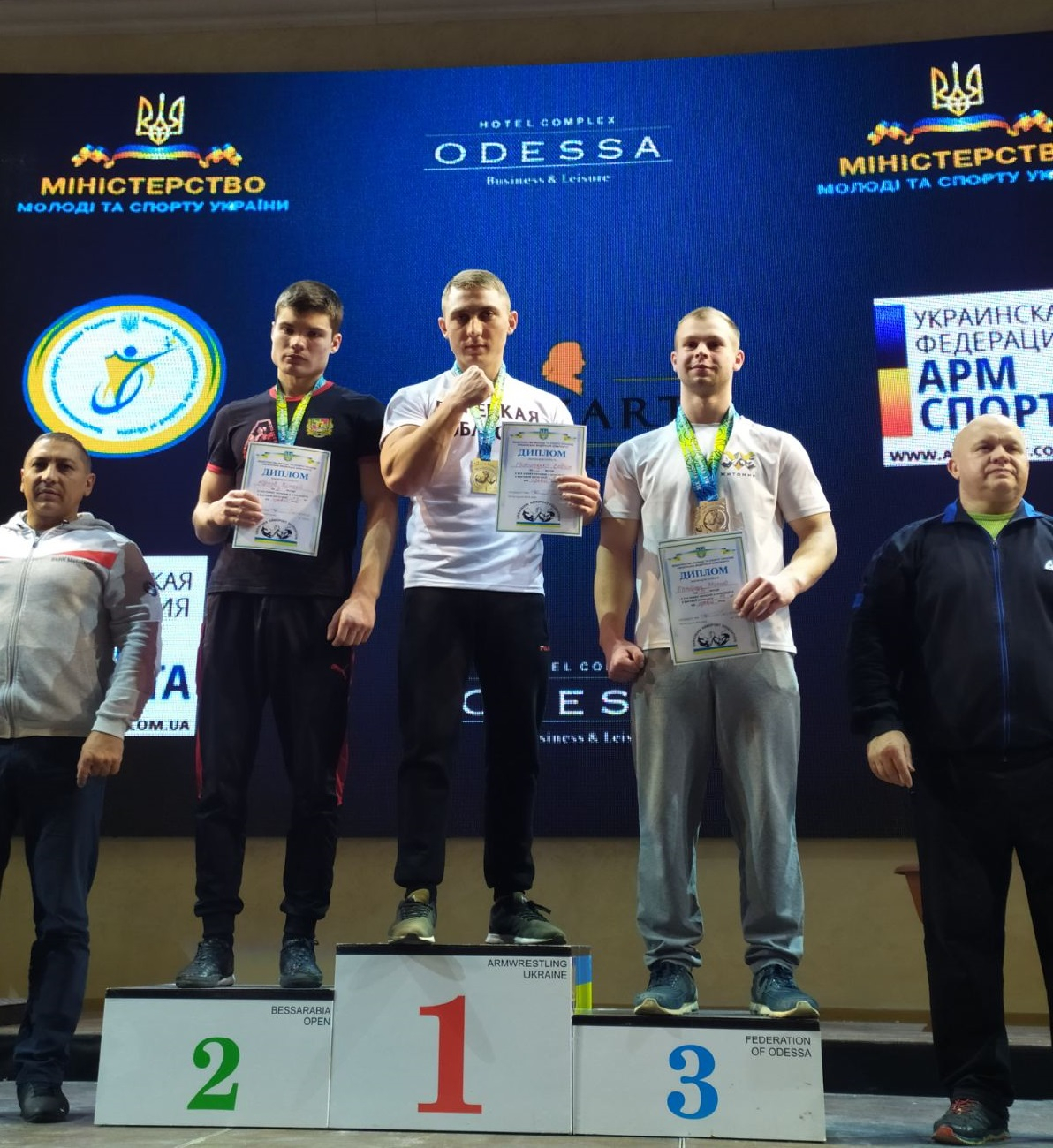 Спортсмен с Луганщины стал вторым на Кубке страны по армреслингу