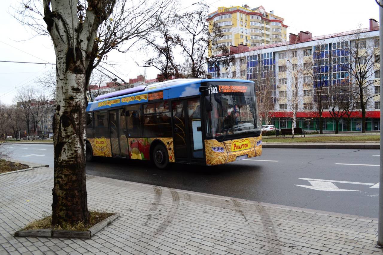 В Донецке водителям трамваев и троллейбусов задерживают зарплату