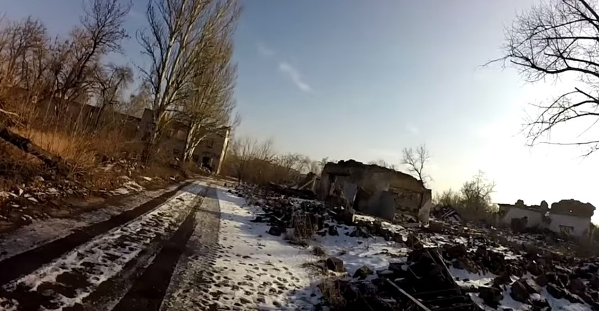В Донецке показали фото разрушенного училища